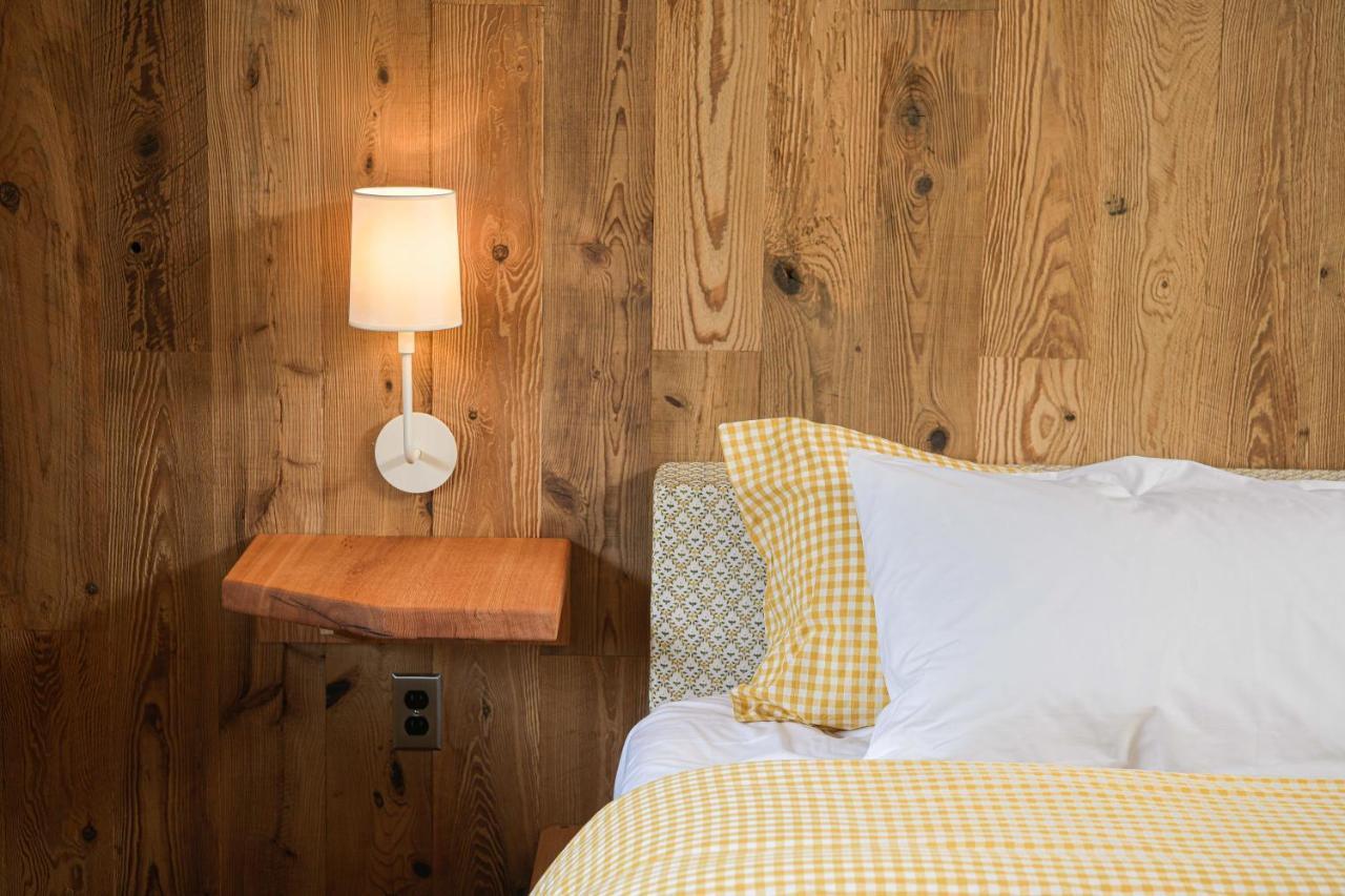 Little Cat Lodge Hillsdale Extérieur photo